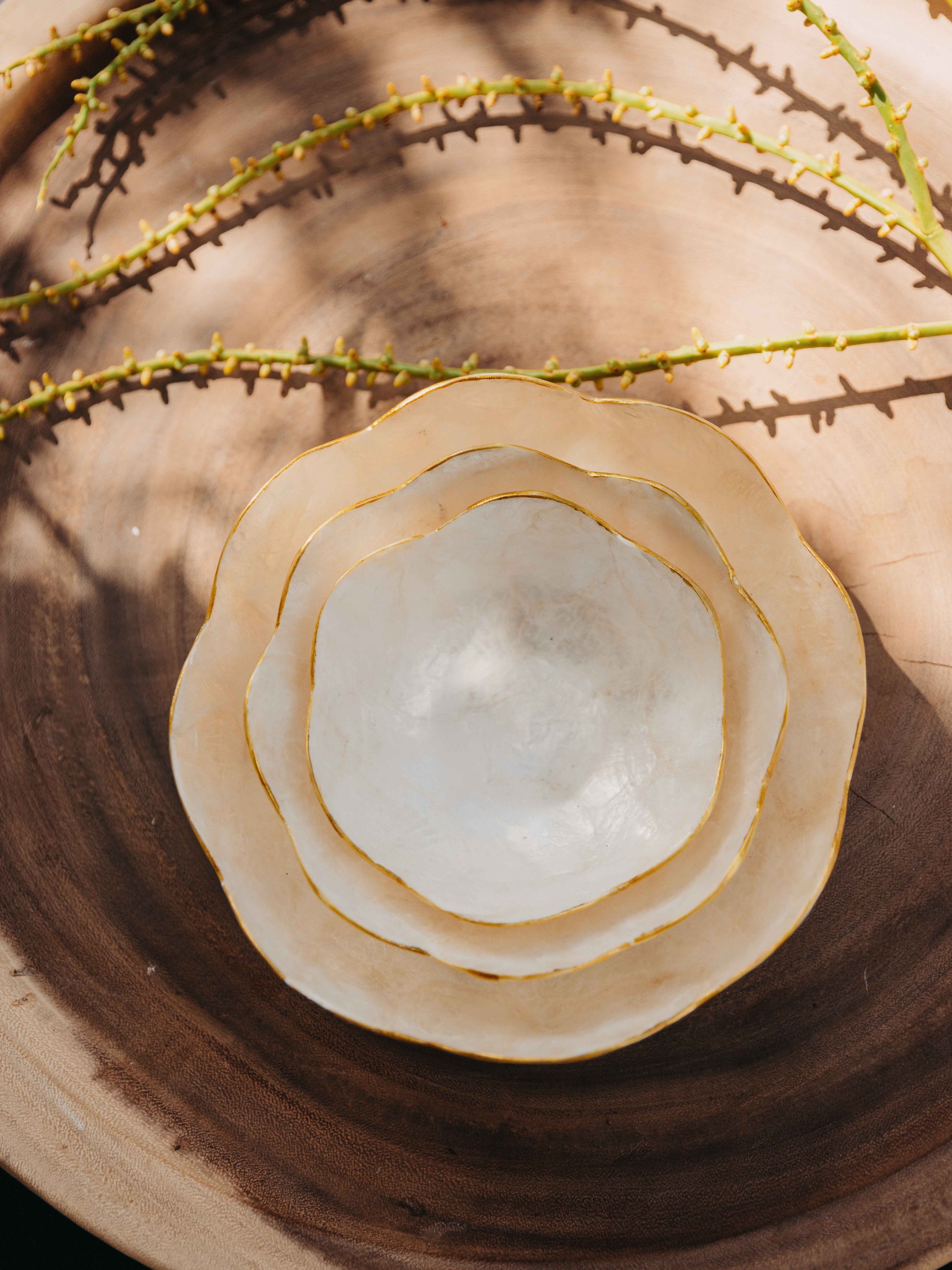 Gold Rim Flower Mother of Pearl Bowl