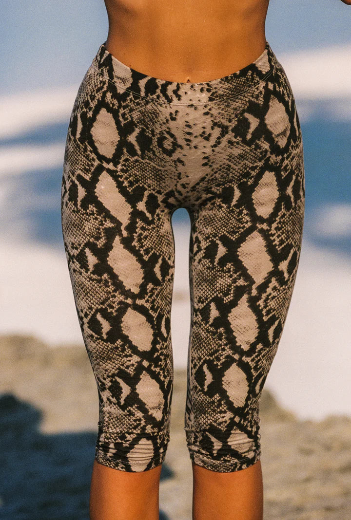 INDAH - NO.128 Capri Pant