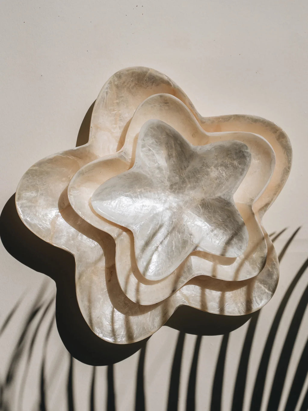 Capiz Nesting Flower Shaped Dish