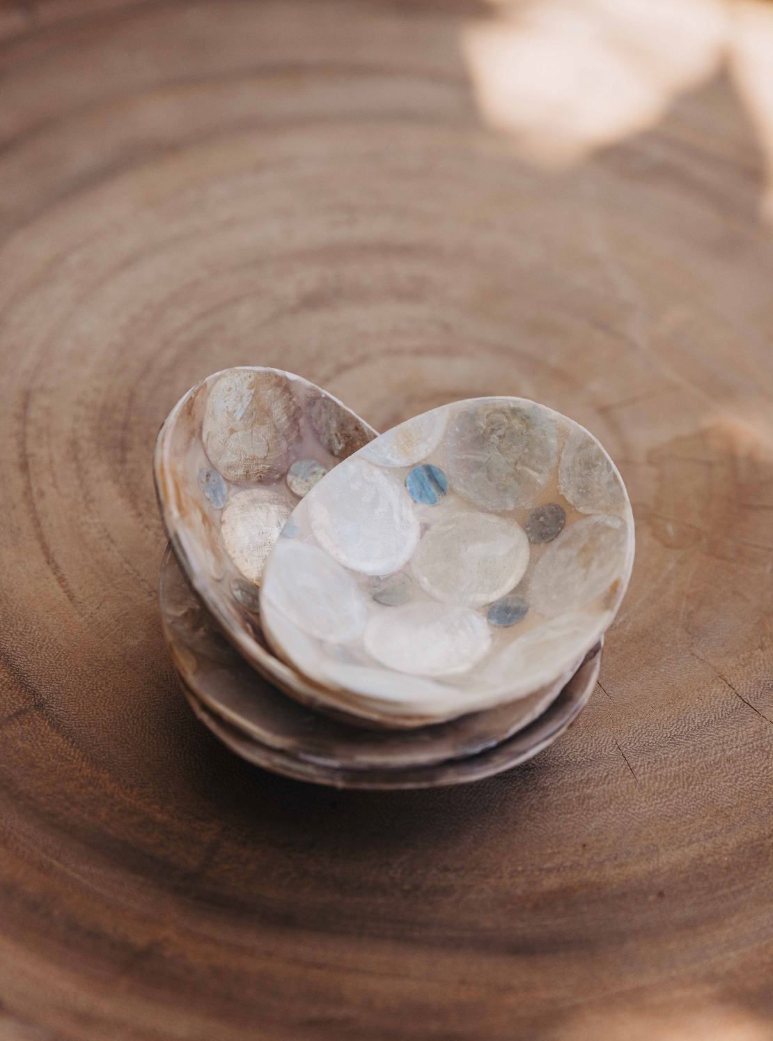 Capiz Round Mini Dish w/ Blue Dots
