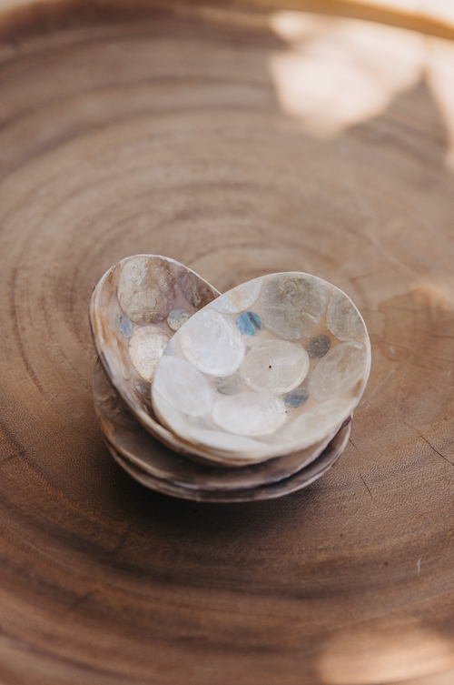 Capiz Oval Mini Dish w/ Blue Dots